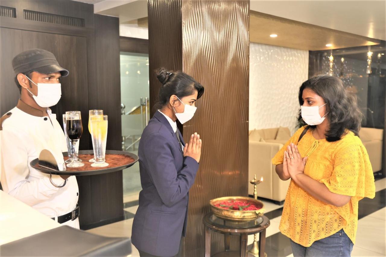 Hotel Sidh Vedantha Patna  Bagian luar foto