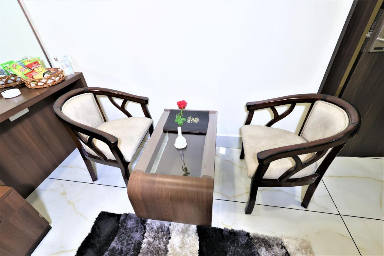 Hotel Sidh Vedantha Patna  Bagian luar foto