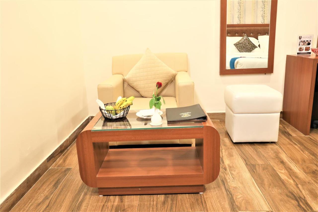 Hotel Sidh Vedantha Patna  Bagian luar foto