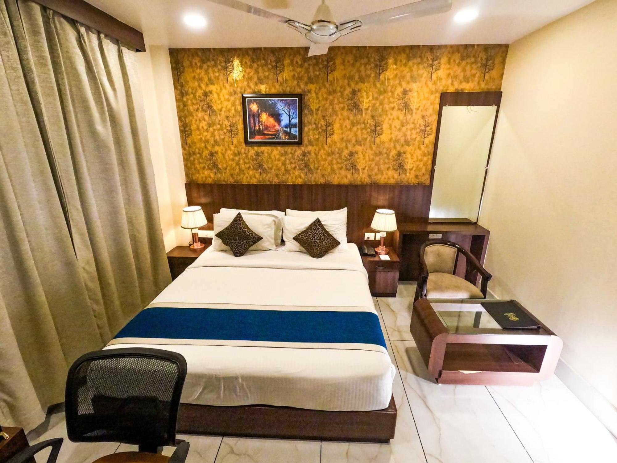 Hotel Sidh Vedantha Patna  Bagian luar foto