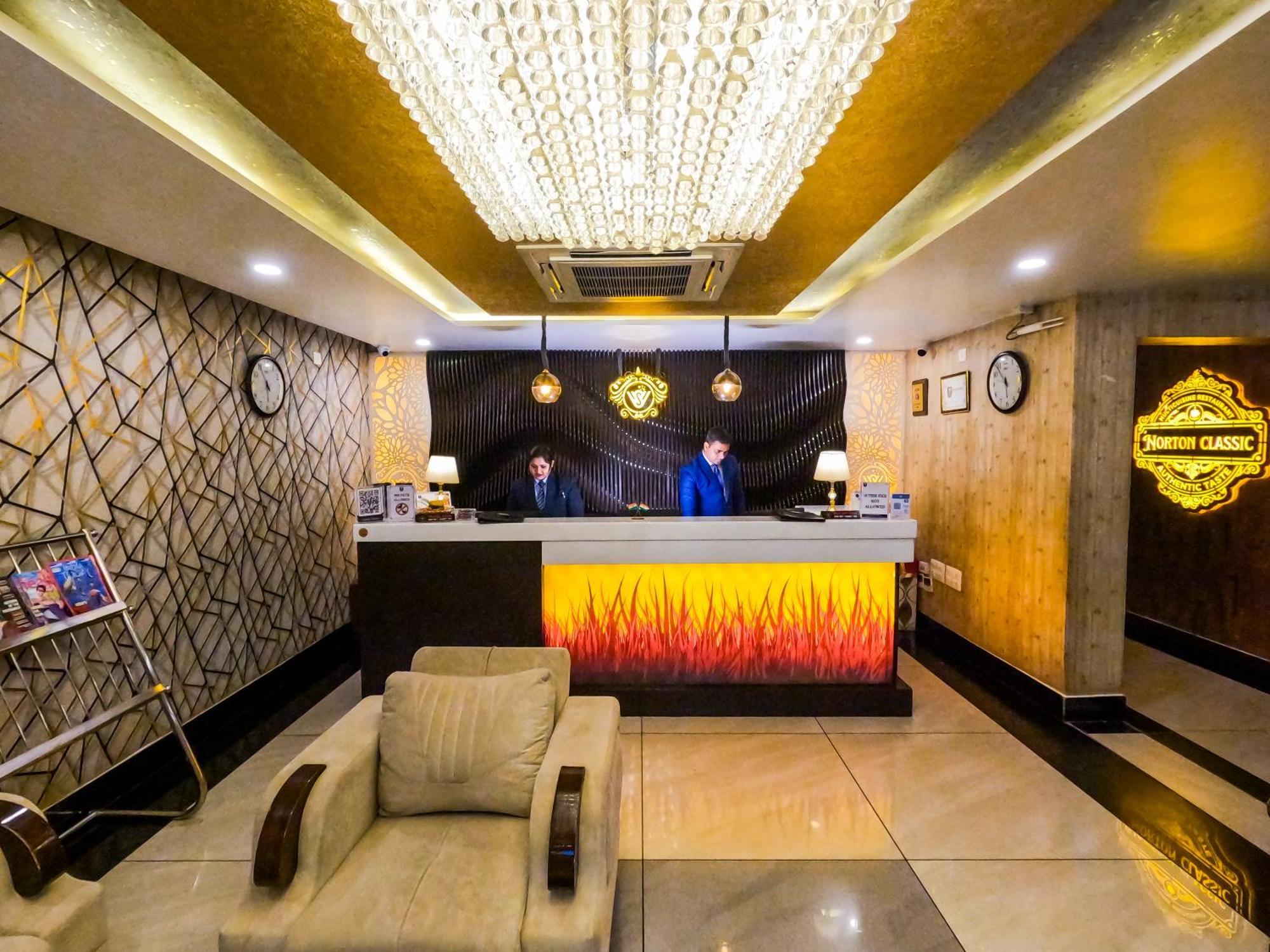 Hotel Sidh Vedantha Patna  Bagian luar foto